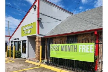 Extra Space Storage - 15300 Kuykendahl Road Houston, TX 77090