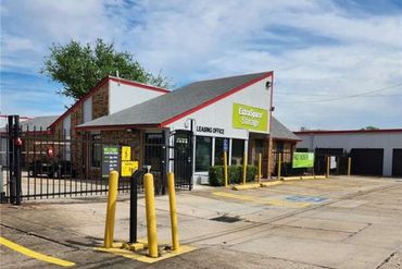 Extra Space Storage - 15300 Kuykendahl Road Houston, TX 77090