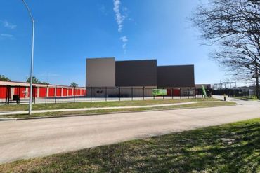 Extra Space Storage - 16530 West Hardy Road Houston, TX 77060