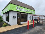 Extra Space Storage - 1961 Covington Pike Memphis, TN 38128