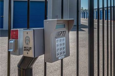 Extra Space Storage - 4550 East Southern Avenue Mesa, AZ 85206