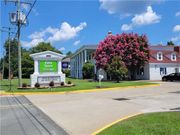 Extra Space Storage - 1621 Huguenot Road Midlothian, VA 23113