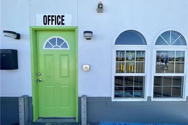 Extra Space Storage - 10520 Dyer Street El Paso, TX 79924