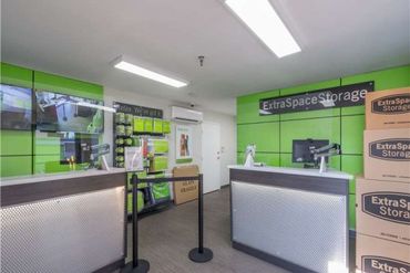 Extra Space Storage - 3250 North Buffalo Drive Las Vegas, NV 89129