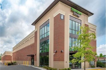 Extra Space Storage - 5218 Oakdale Road Southeast Smyrna, GA 30082