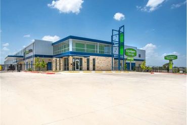 Extra Space Storage - 5611 Lone Star Parkway San Antonio, TX 78253
