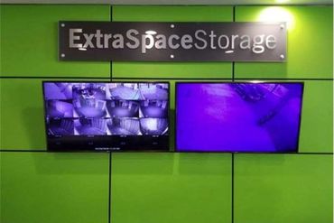 Extra Space Storage - 2165 Jerome Avenue Bronx, NY 10453