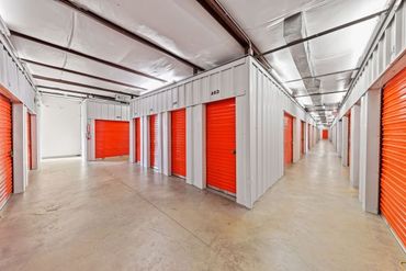 FreeUp Storage Paris - 2405 Northeast Loop 286 Paris, TX 75460