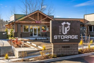 FreeUp Storage Sandy - 16555 Champion Way Sandy, OR 97055