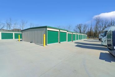 FreeUp Storage Simpsonville - 401 3rd Street Simpsonville, KY 40067