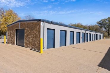 FreeUp Storage Terrell E. Moore Avenue - 1119 East Moore Avenue Terrell, TX 75160