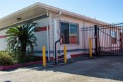 Gretna Saver Self Storage - 480 Wall Boulevard Gretna, LA 70056