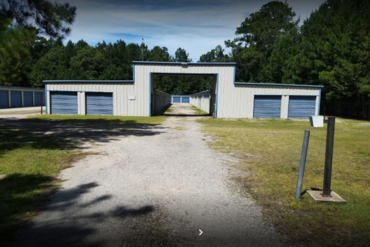 Hinesville Storage Units - 100 Bright's Lake Road Hinesville, GA 31313