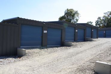 Hwy W Storage - 484 Highway West Eldon, MO 65072