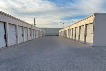 Kentucky Street Mini Storage LLC (3100 W Kentucky Ave) - 3100 West Kentucky Avenue Midland, TX 79701