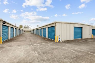 KO Storage of Breaux Bridge - 363 West Mills Avenue Breaux Bridge, LA 70517