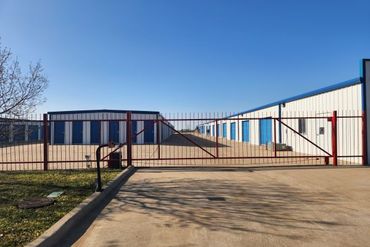 Lasso Self Storage - 2421 West 23rd Avenue Pampa, TX 79065