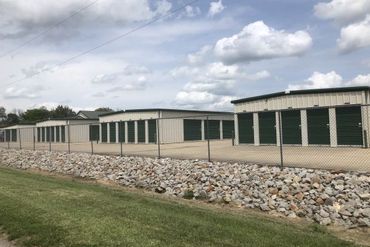 LocalStorage Centralia - 635 Aaron Parkway Centralia, IL 62801