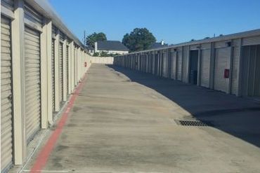 Mini U Storage - 11950 Spring-Cypress Rd Tomball, TX 77377
