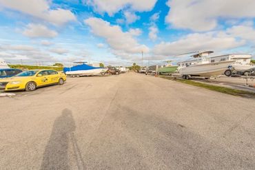 Mizner Storall of Boca 24/7 Storage - 120 NW Spanish River Boulevard Boca Raton, FL 33431