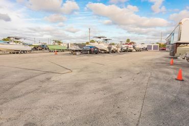 Mizner Storall of Boca 24/7 Storage - 120 NW Spanish River Boulevard Boca Raton, FL 33431