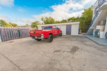 Mizner Storall of Boca 24/7 Storage - 120 NW Spanish River Boulevard Boca Raton, FL 33431
