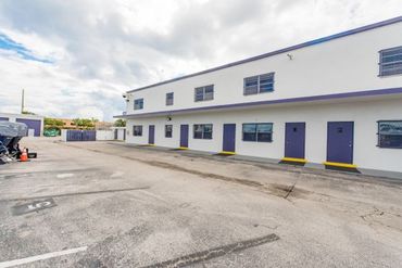 Mizner Storall of Boca 24/7 Storage - 120 NW Spanish River Boulevard Boca Raton, FL 33431