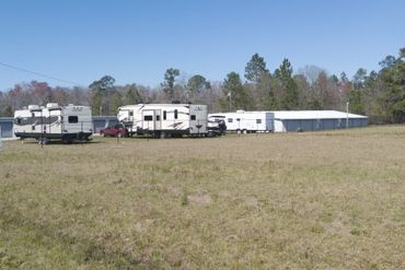 Ms. Lillian's Self-Storage - 4588 New School Road Blackshear, GA 31516