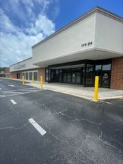 Pinnacle Storage of Jacksonville - 175 Freedom Way Jacksonville, NC 28544
