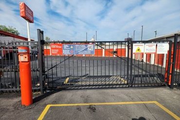 Public Storage - 1916 N Elston Ave Chicago, IL 60642
