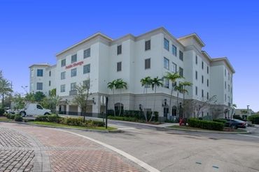 Public Storage - 5479 Wiles Rd Coconut Creek, FL 33073