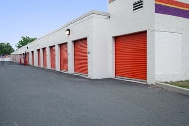 Public Storage - 188 Roberts Street East Hartford, CT 06108