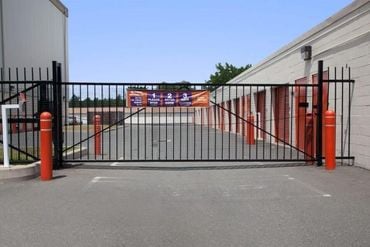 Public Storage - 188 Roberts Street East Hartford, CT 06108