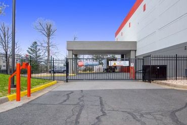 Public Storage - 11199 Waples Mill Rd Fairfax, VA 22030