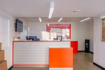 Public Storage - 2225 Green Valley Parkway Henderson, NV 89014