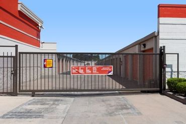 Public Storage - 11900 Katy Freeway Houston, TX 77079