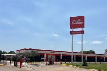 Public Storage - 2603 Joel Wheaton Rd, Ste 400 Houston, TX 77082