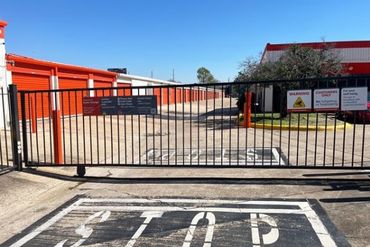 Public Storage - 2603 Joel Wheaton Rd, Ste 400 Houston, TX 77082