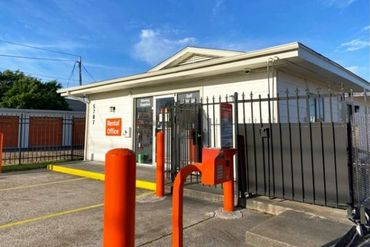 Public Storage - 5707 Bingle Road Houston, TX 77092