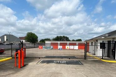 Public Storage - 7770 Highway 6 South Houston, TX 77083