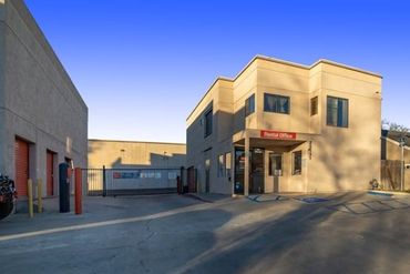 Public Storage - 25131 Costeau St Laguna Hills, CA 92653