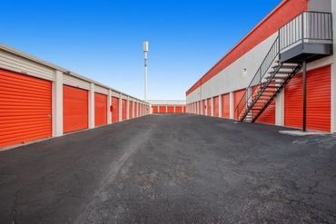 Public Storage - 5050 W Charleston Blvd Las Vegas, NV 89146