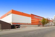 Public Storage - 1901 S Sepulveda Blvd Los Angeles, CA 90025