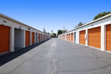 Public Storage - 2105 South Myrtle Ave Monrovia, CA 91016
