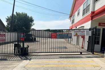 Public Storage - 13403 Wetmore Road San Antonio, TX 78247