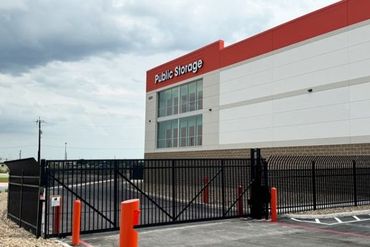Public Storage - 8201 Talley Rd San Antonio, TX 78253