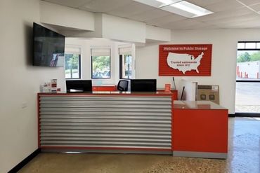 Public Storage - 1200 W Irving Park Rd Schaumburg, IL 60193