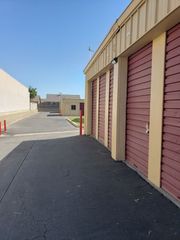 Safeguard Storage South - 450 East Almond Avenue Madera, CA 93637