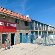 Santa Fe Self Storage - 13633 Rosecrans Avenue Santa Fe Springs, CA 90670