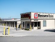 SecureStore Lewisburg - 135 Maple Carriage Drive Lewisburg, WV 24901